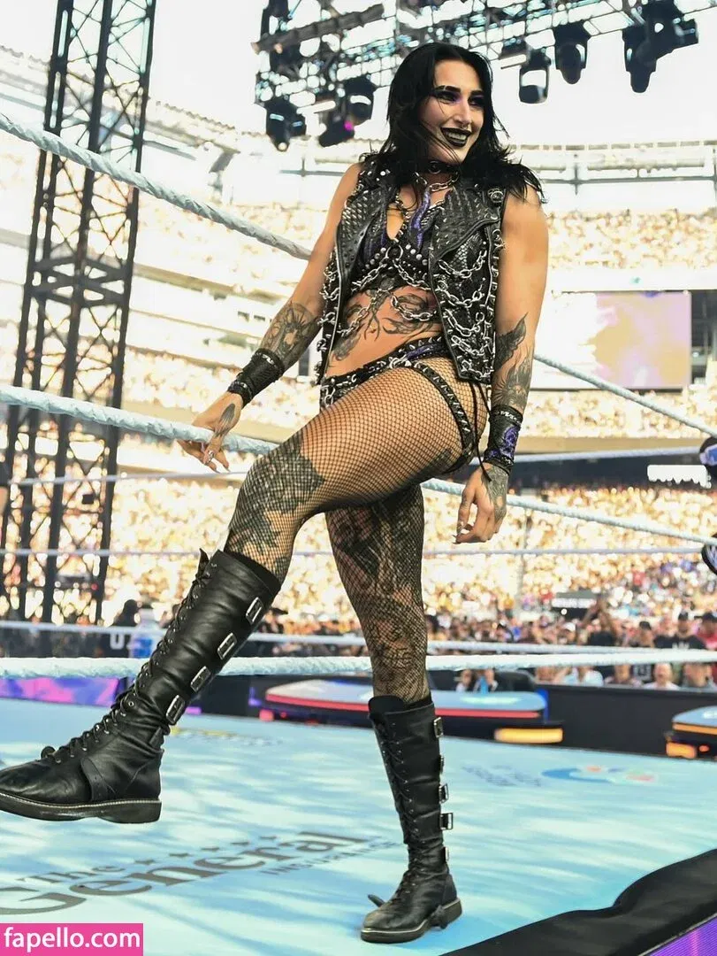 Rhea Ripley Onlyfans Photo Gallery 