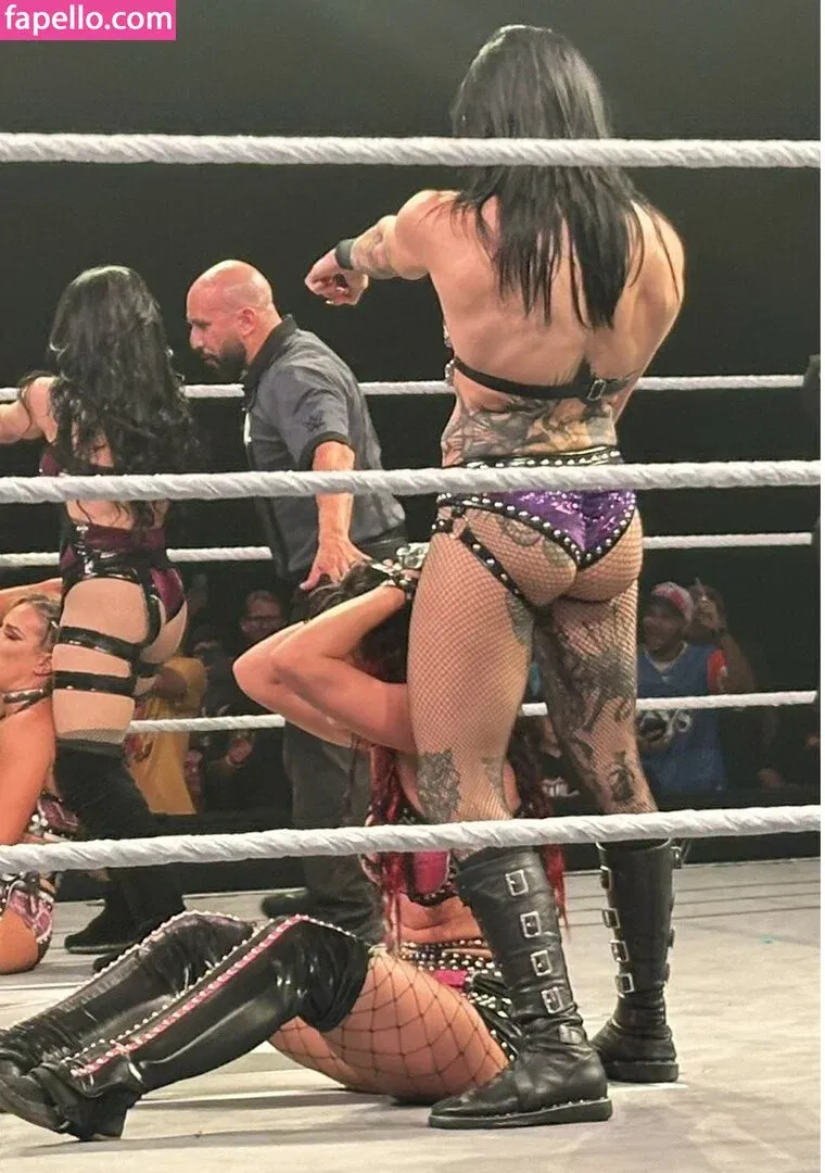 Rhea Ripley Onlyfans Photo Gallery 