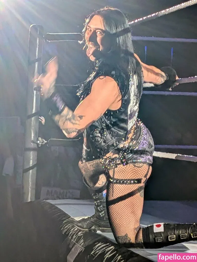 Rhea Ripley Onlyfans Photo Gallery 