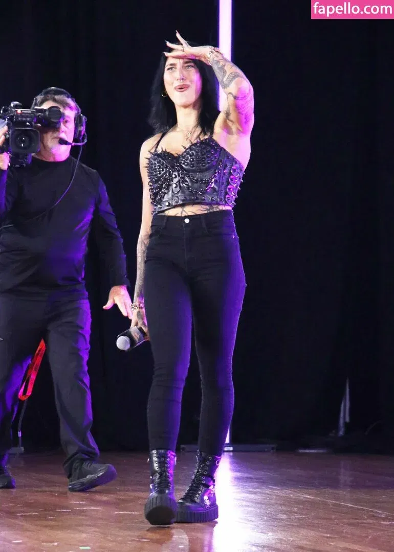 Rhea Ripley Onlyfans Photo Gallery 