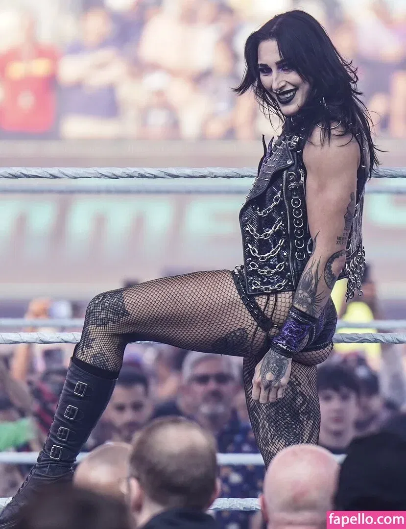 Rhea Ripley Onlyfans Photo Gallery 