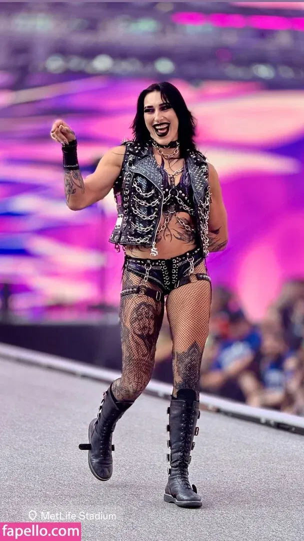 Rhea Ripley Onlyfans Photo Gallery 