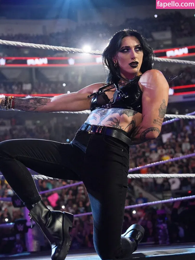 Rhea Ripley Onlyfans Photo Gallery 