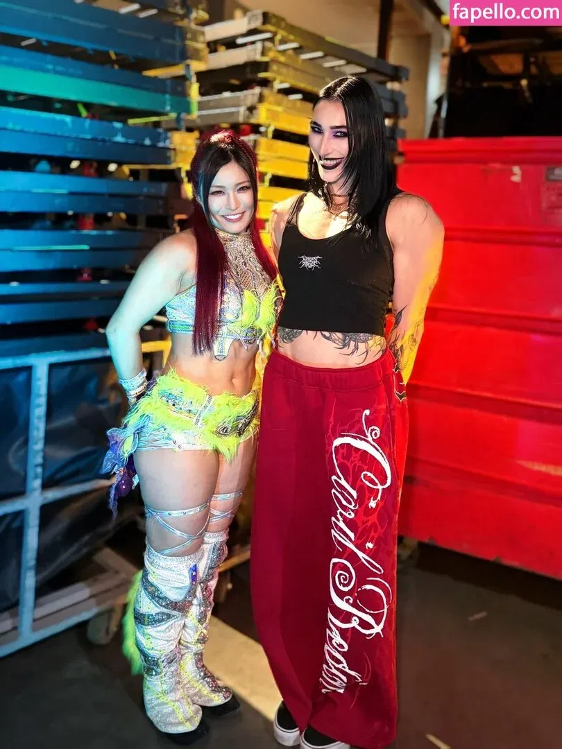 Rhea Ripley Onlyfans Photo Gallery 