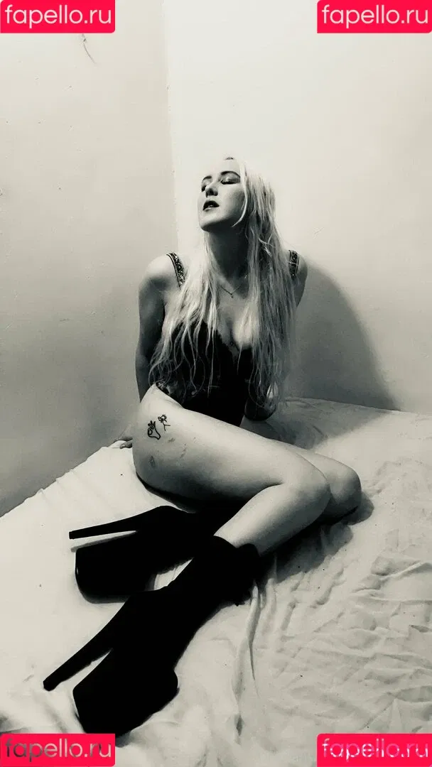 annanicolevip Onlyfans Photo Gallery 