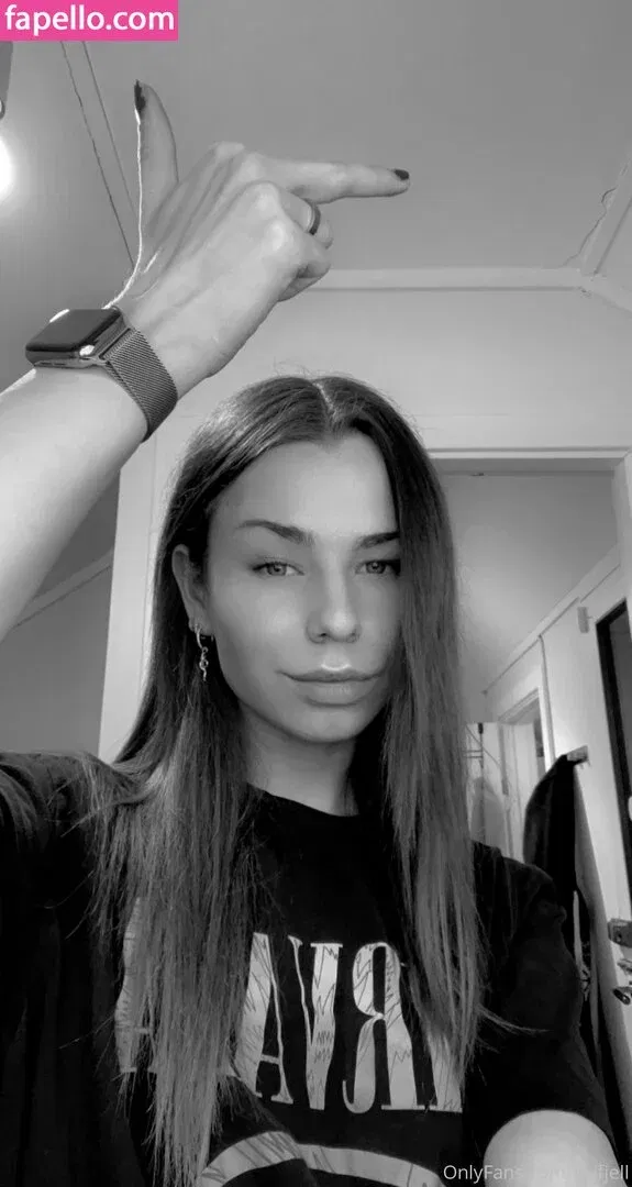 wilfjell Onlyfans Photo Gallery 