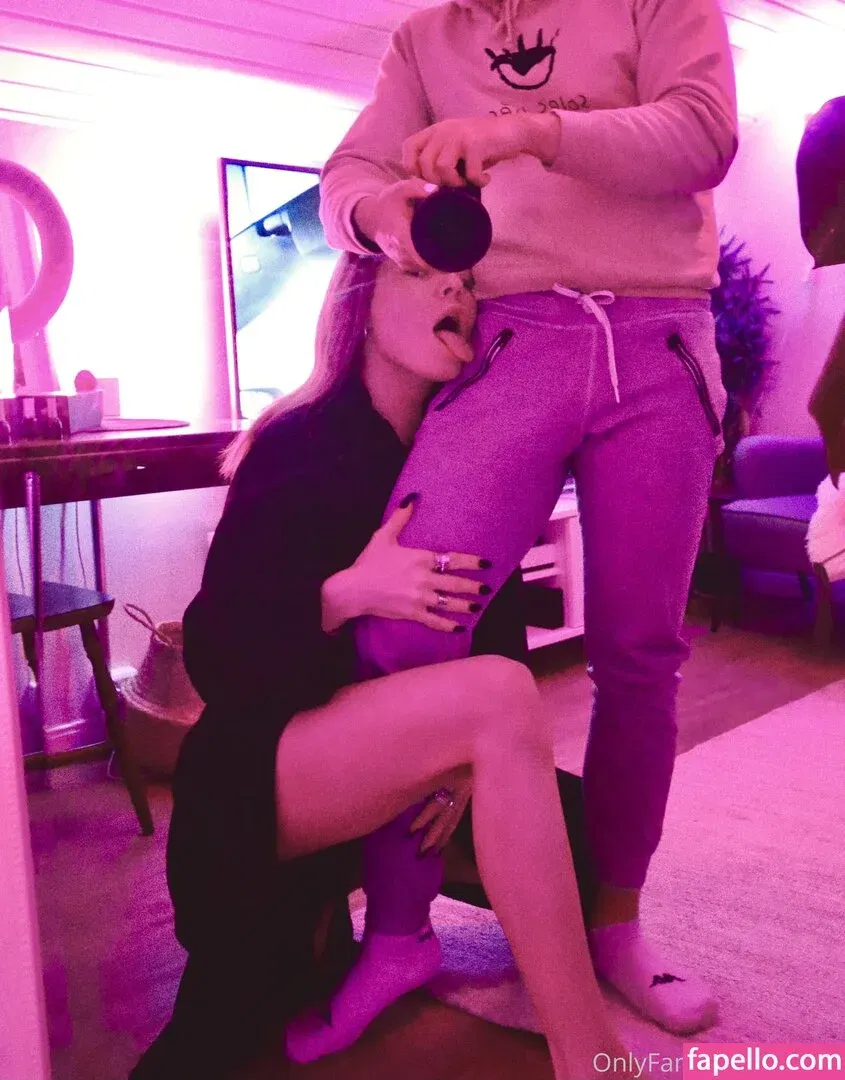 wilfjell Onlyfans Photo Gallery 