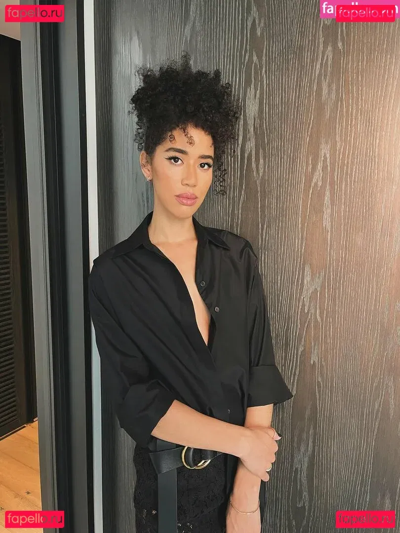 Jasmin Savoy Brown Onlyfans Photo Gallery 