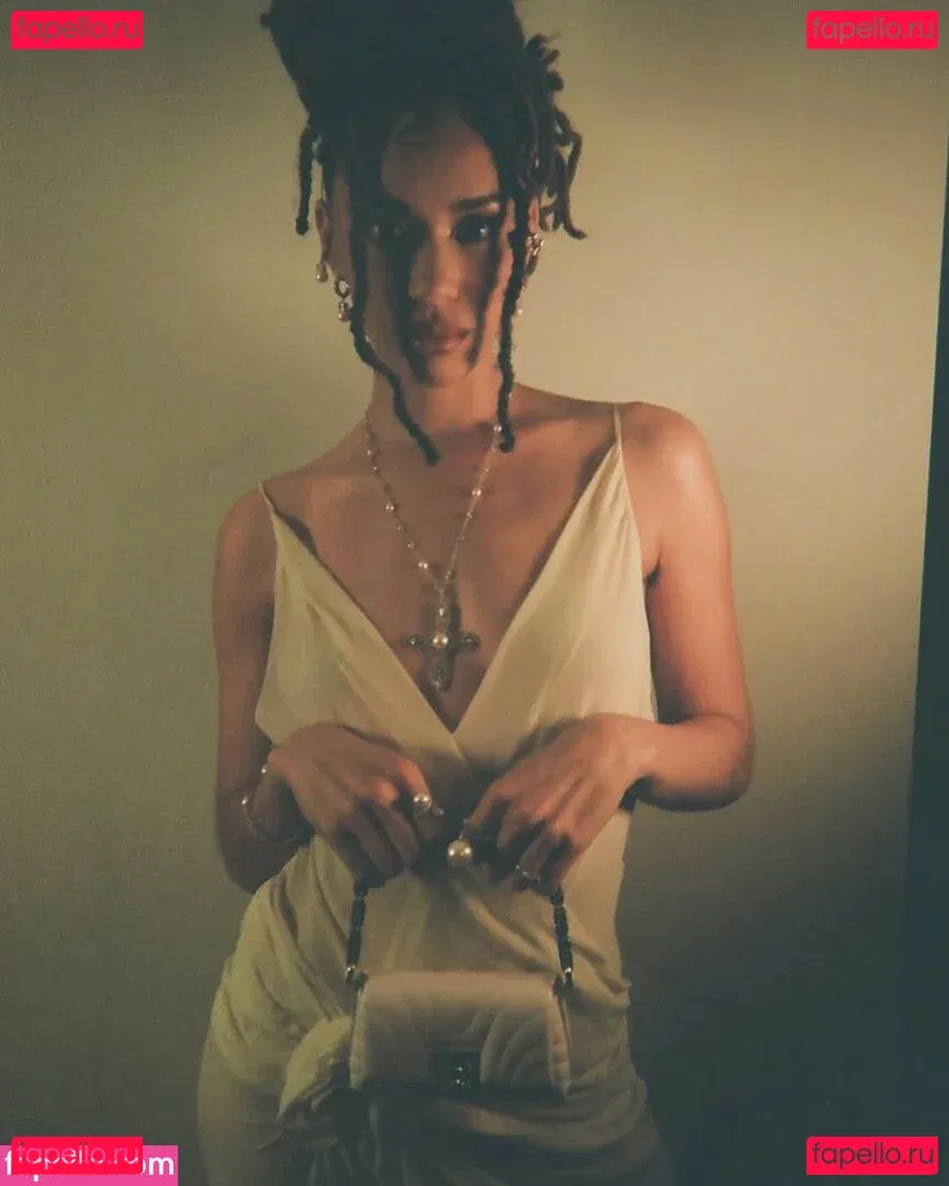 Jasmin Savoy Brown Onlyfans Photo Gallery 