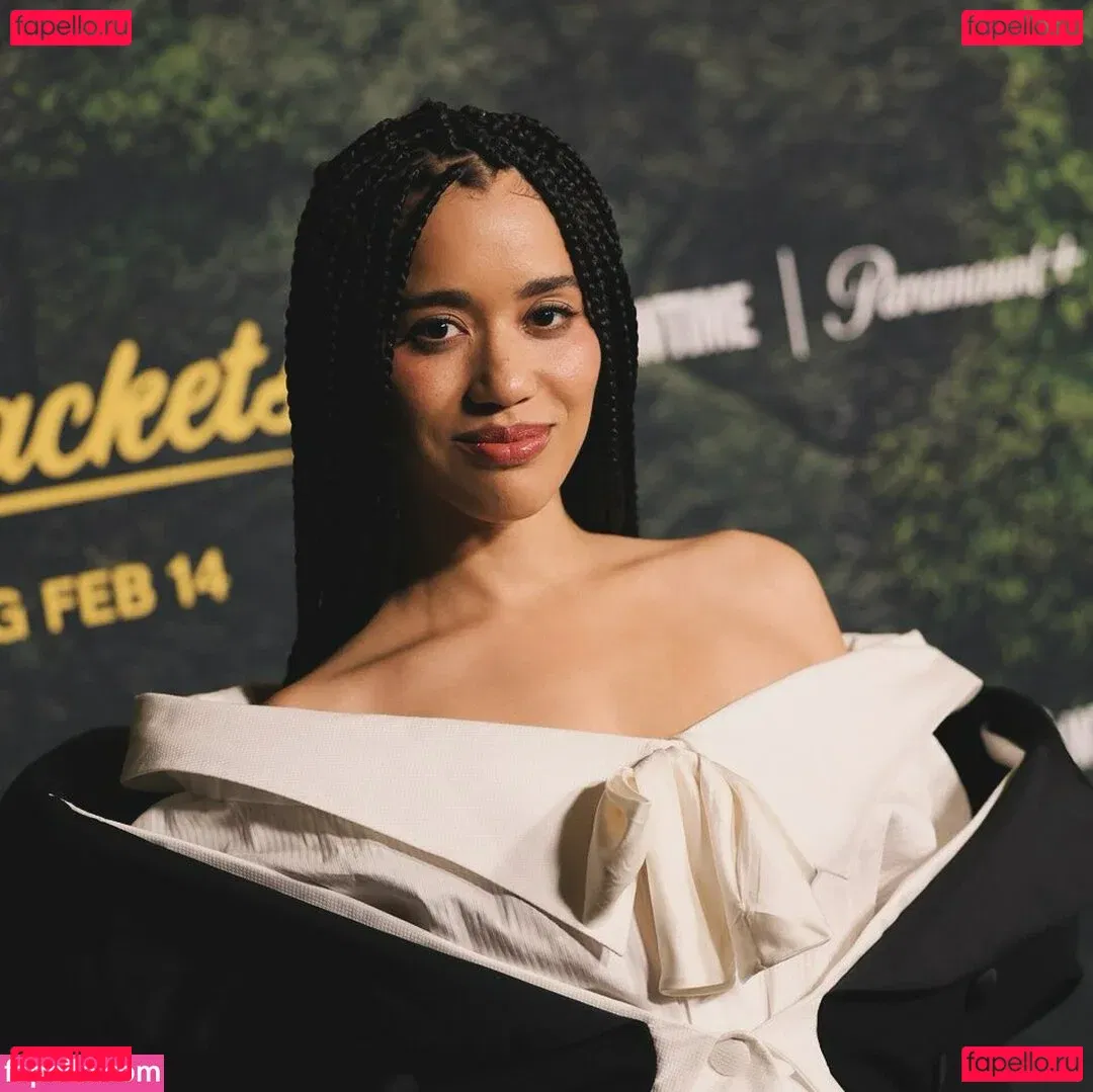 Jasmin Savoy Brown Onlyfans Photo Gallery 