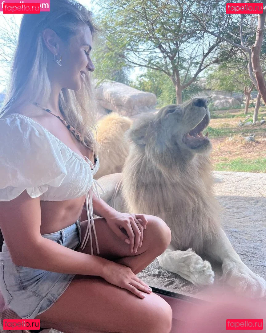 Grace Coffey Onlyfans Photo Gallery 