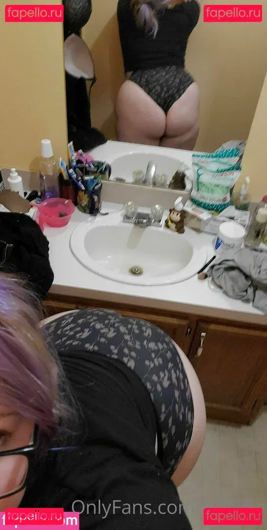 k0225e Onlyfans Photo Gallery 