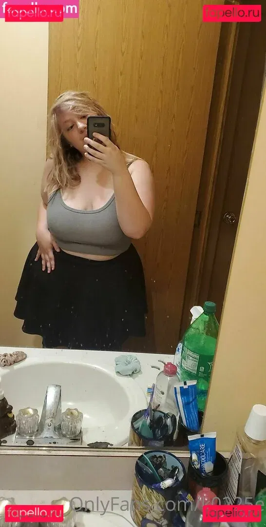 k0225e Onlyfans Photo Gallery 