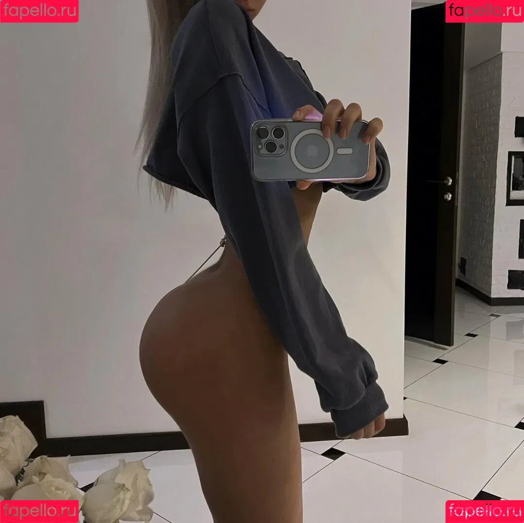 Kate Kirienko Onlyfans Photo Gallery 