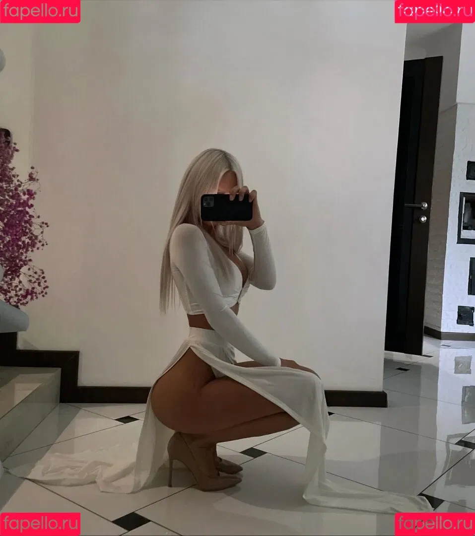 Kate Kirienko Onlyfans Photo Gallery 