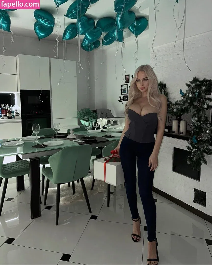 Kate Kirienko Onlyfans Photo Gallery 