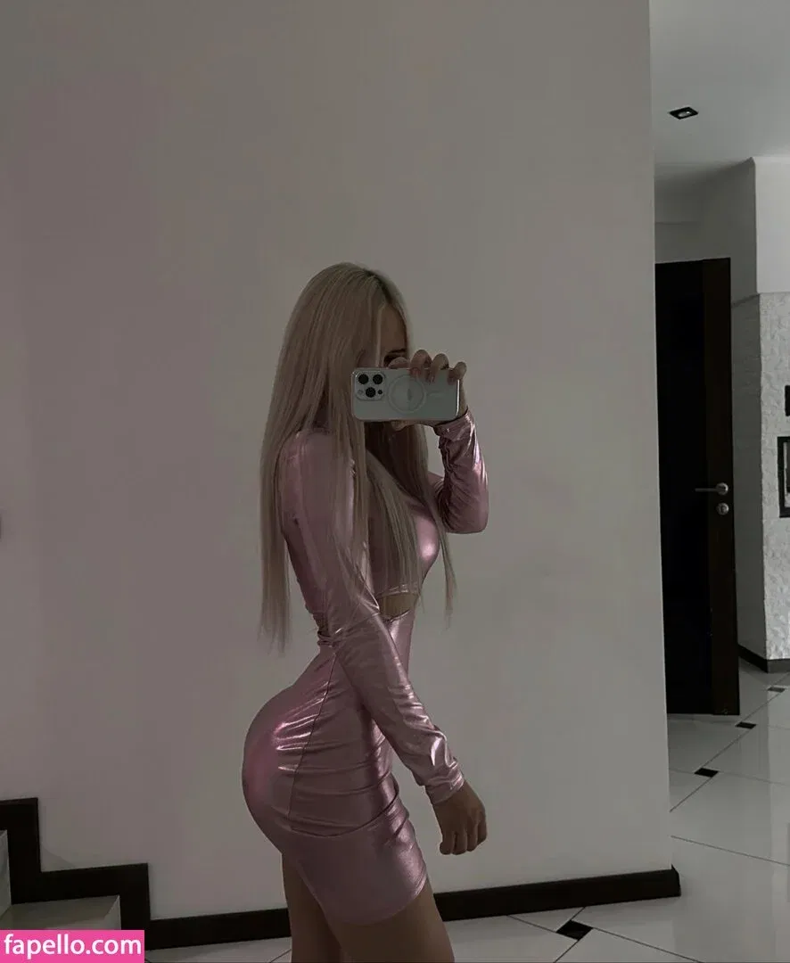 Kate Kirienko Onlyfans Photo Gallery 