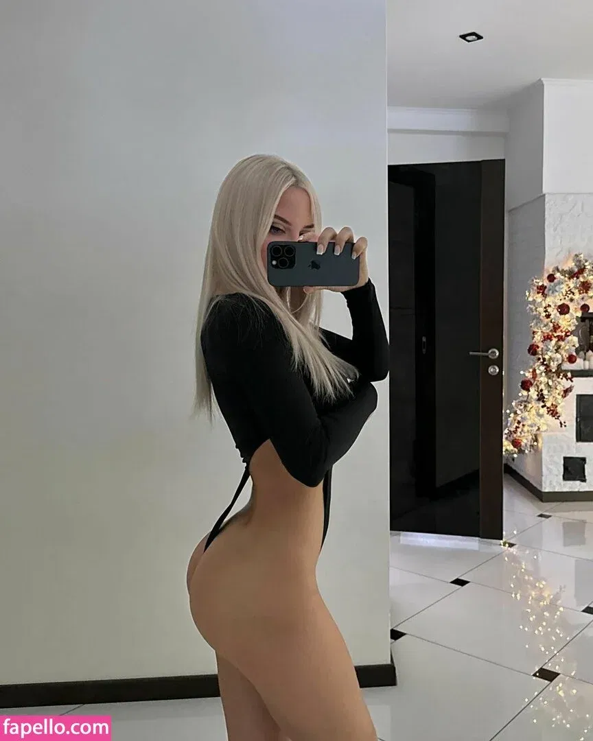 Kate Kirienko Onlyfans Photo Gallery 