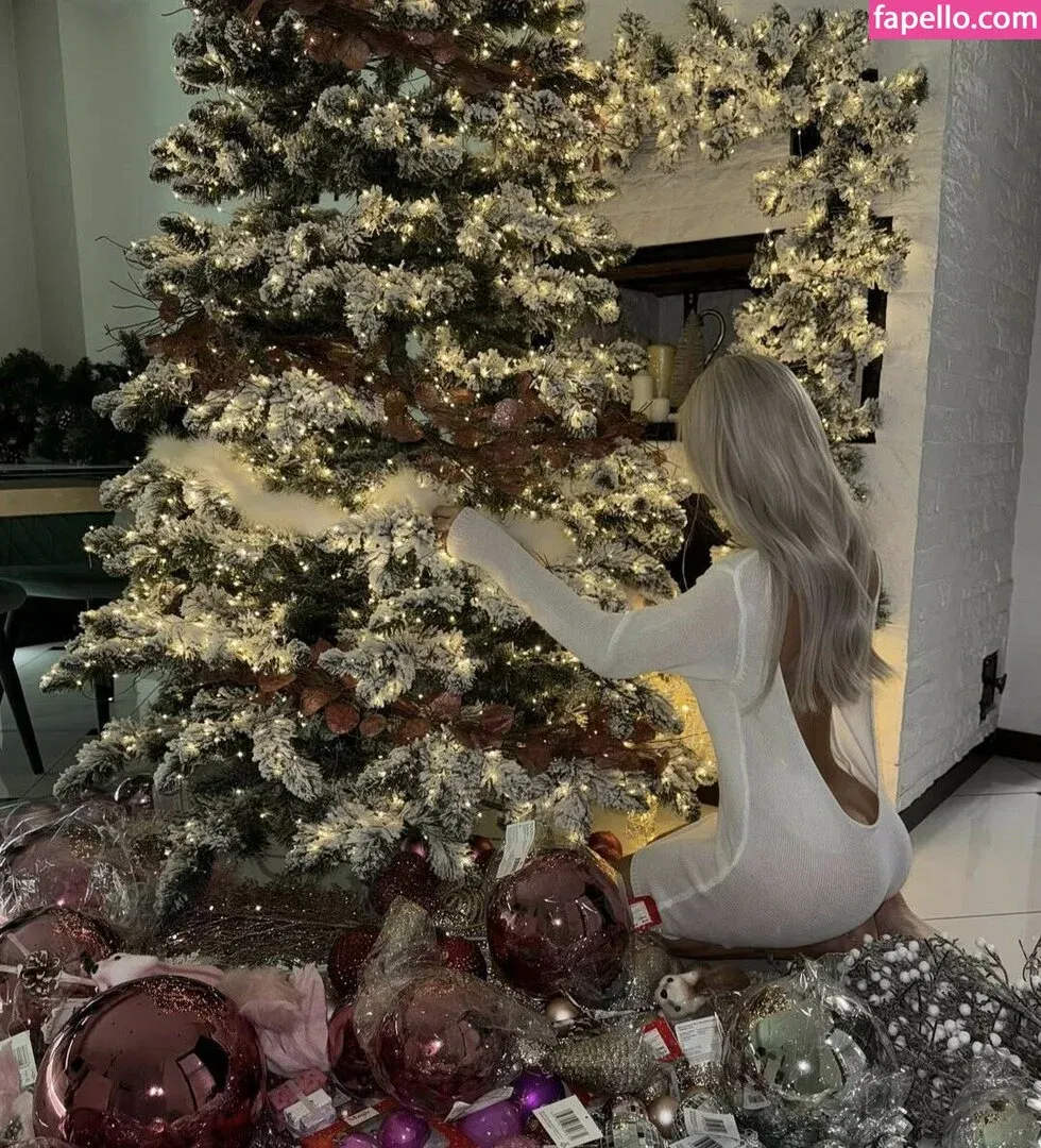 Kate Kirienko Onlyfans Photo Gallery 