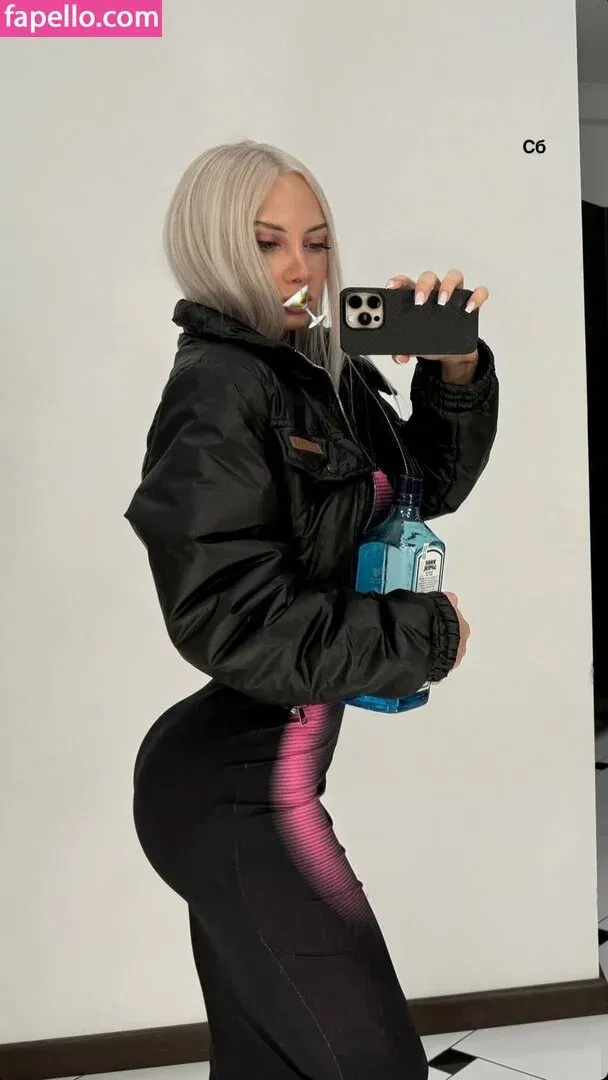 Kate Kirienko Onlyfans Photo Gallery 