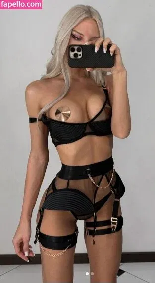 Kate Kirienko Onlyfans Photo Gallery 