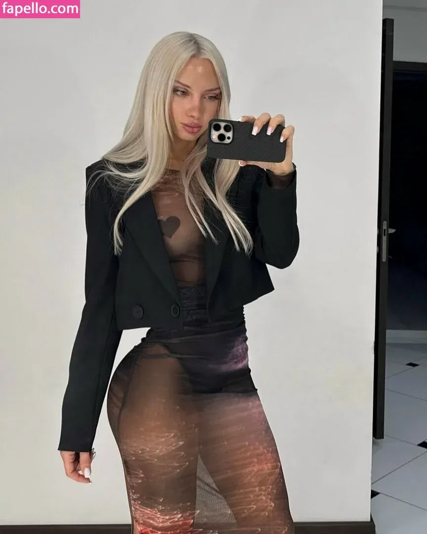 Kate Kirienko Onlyfans Photo Gallery 