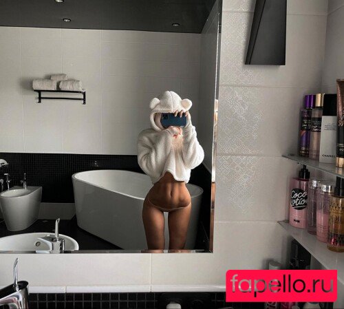 Kate Kirienko Onlyfans Photo Gallery 