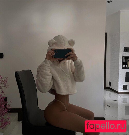 Kate Kirienko Onlyfans Photo Gallery 