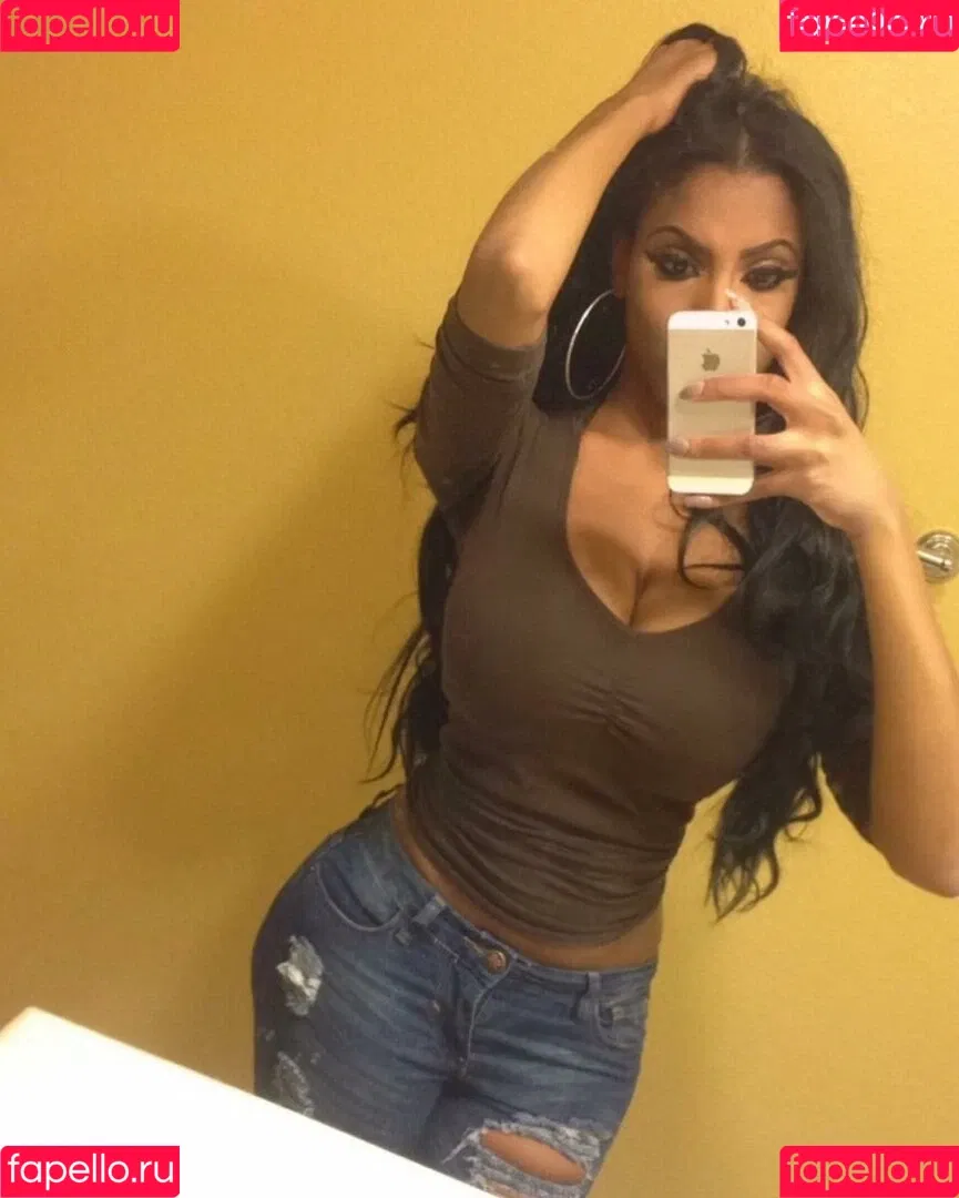 Amber Higgins Cecil Onlyfans Photo Gallery 