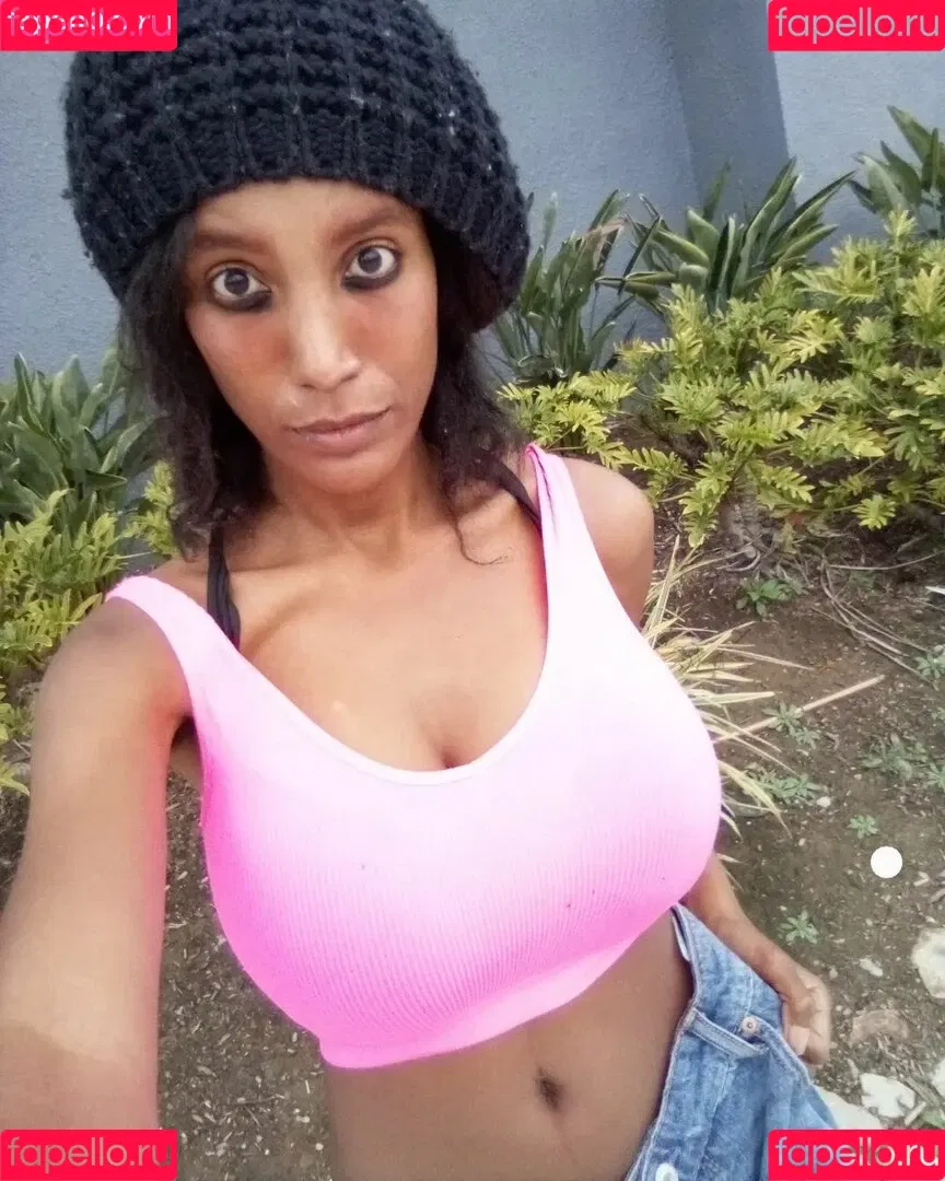 Amber Higgins Cecil Onlyfans Photo Gallery 