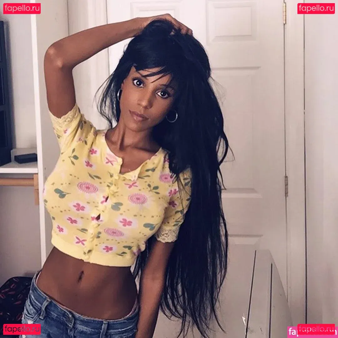 Amber Higgins Cecil Onlyfans Photo Gallery 