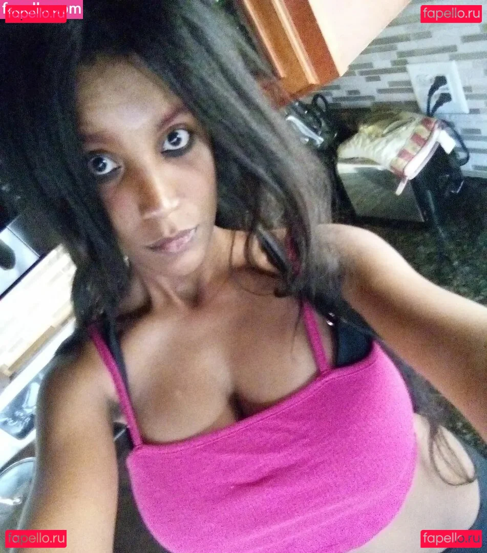 Amber Higgins Cecil Onlyfans Photo Gallery 