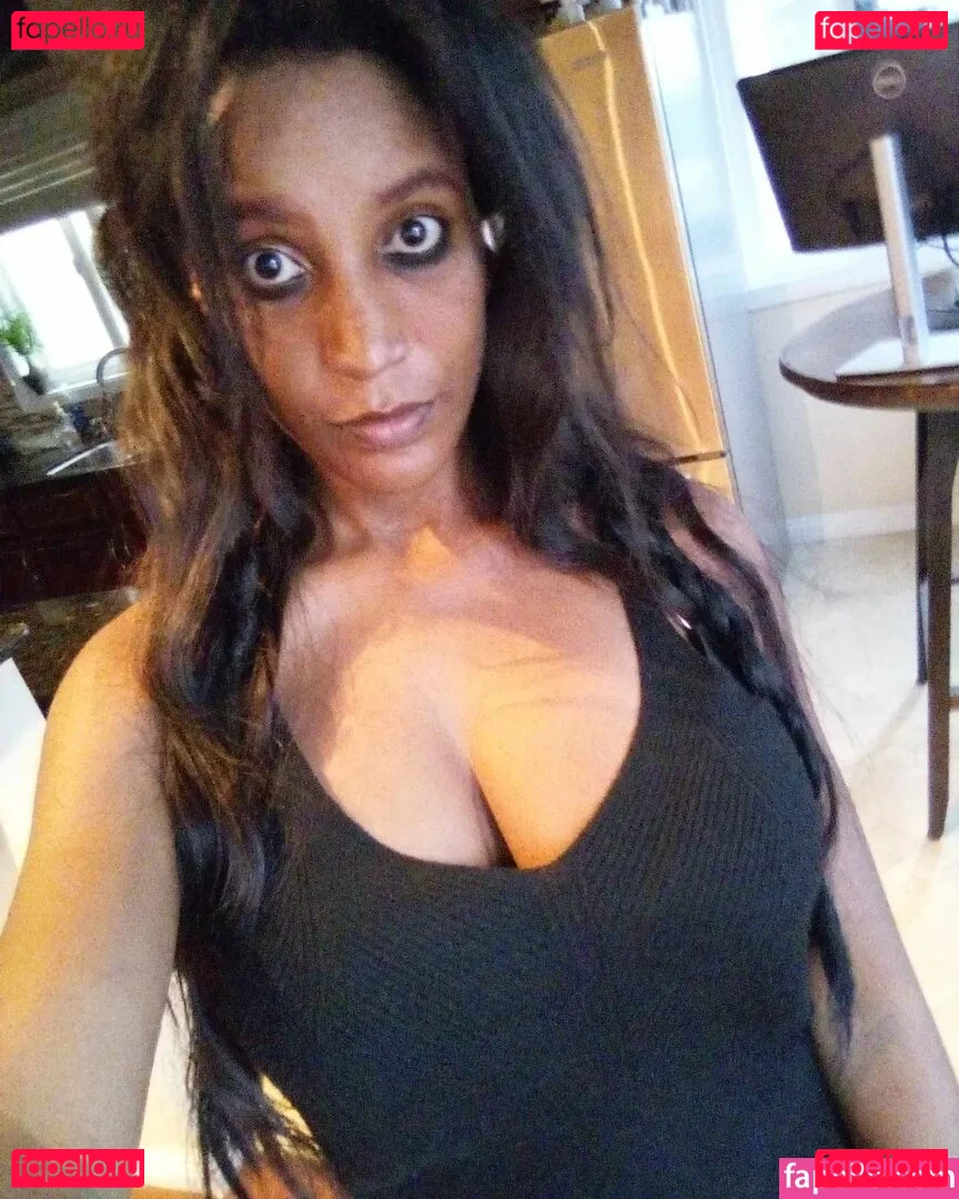 Amber Higgins Cecil Onlyfans Photo Gallery 