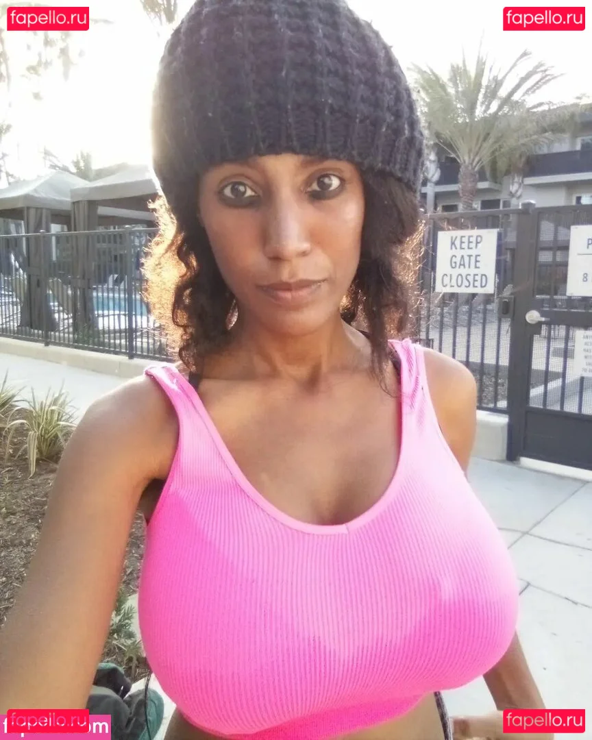 Amber Higgins Cecil Onlyfans Photo Gallery 