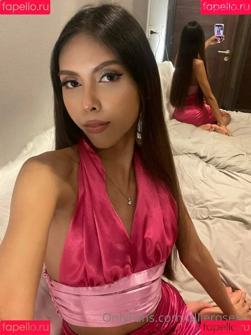 allierosexo Onlyfans Photo Gallery 