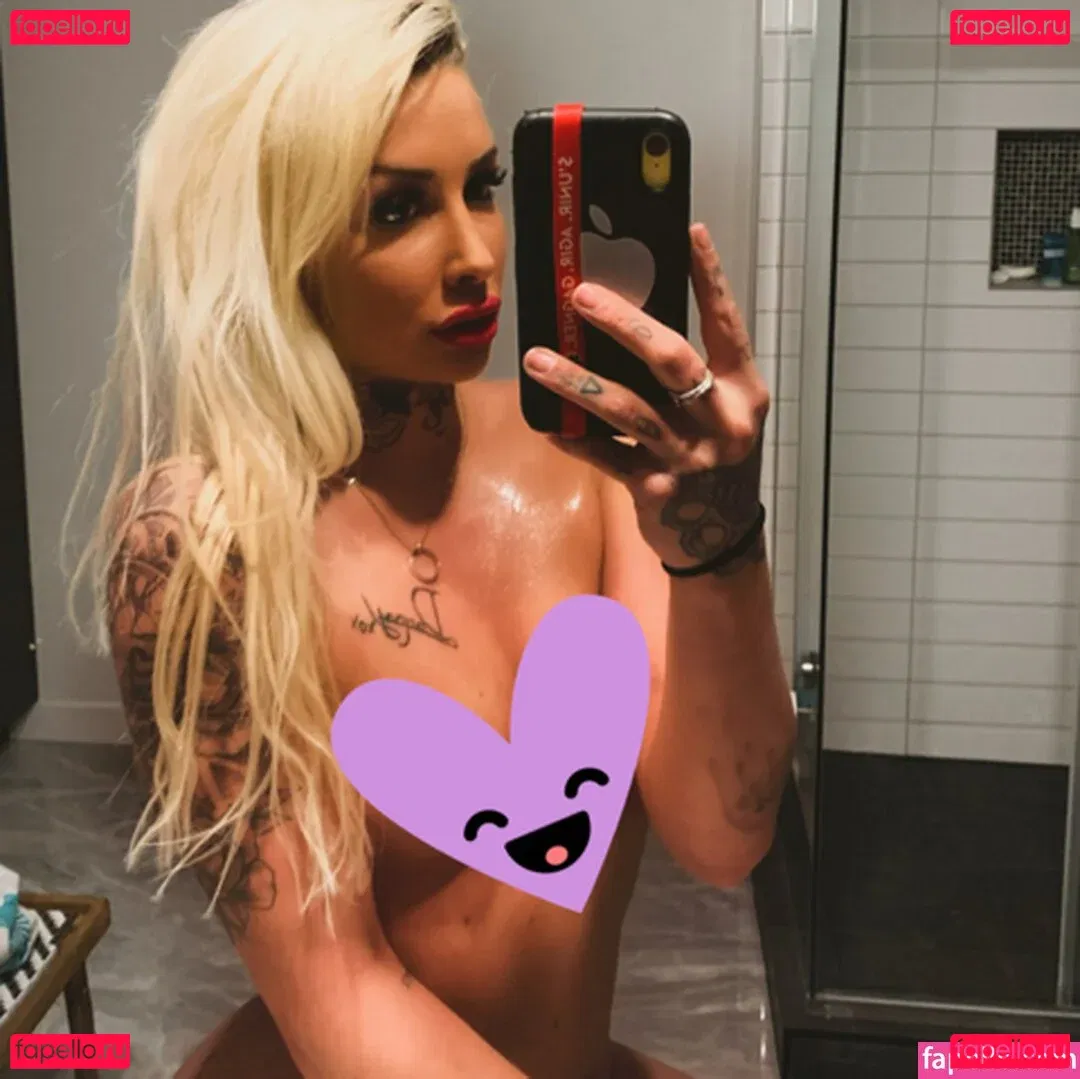 Elodie Baillargeon Roy Onlyfans Photo Gallery 