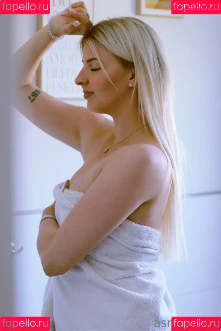 asmrjanina Onlyfans Photo Gallery 