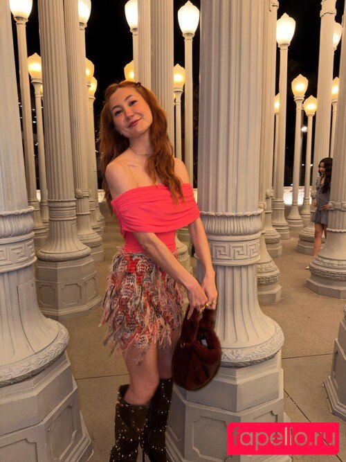 Kimiko Glenn Nude Onlyfans Photo 42