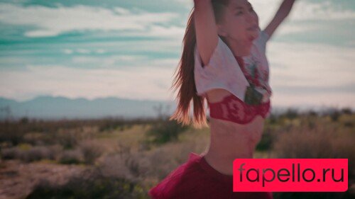 Kimiko Glenn Nude Onlyfans Photo 26