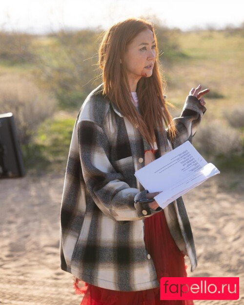 Kimiko Glenn Nude Onlyfans Photo 11