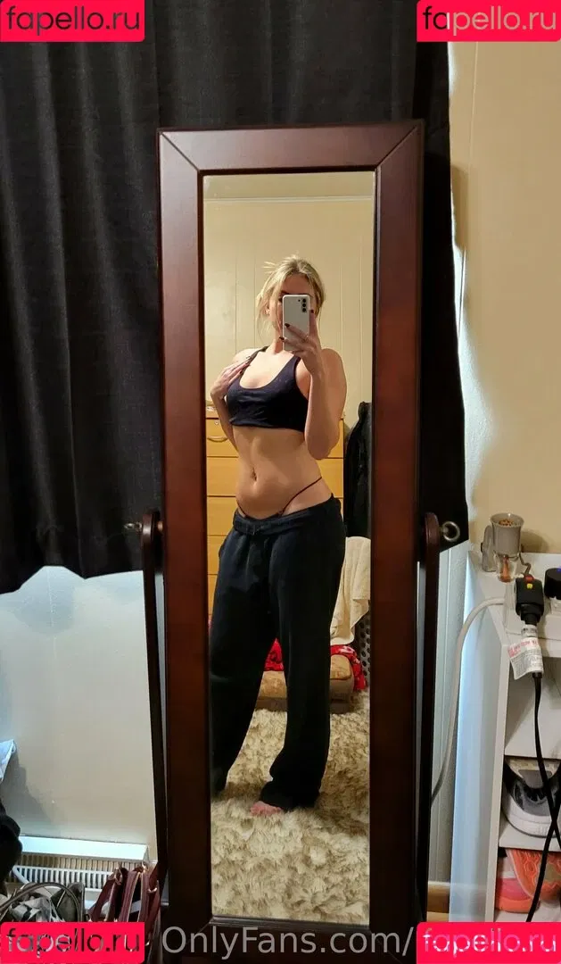 Nikkipxx Onlyfans Photo Gallery 