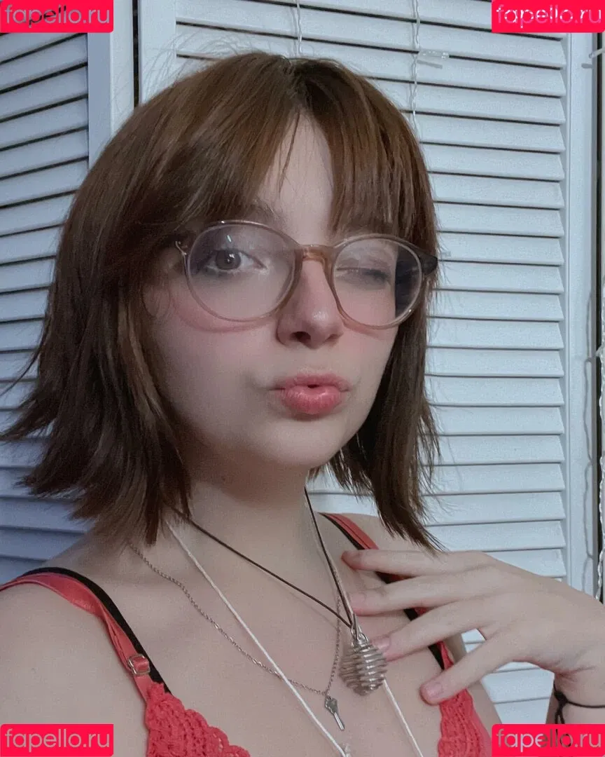 vixibun Onlyfans Photo Gallery 
