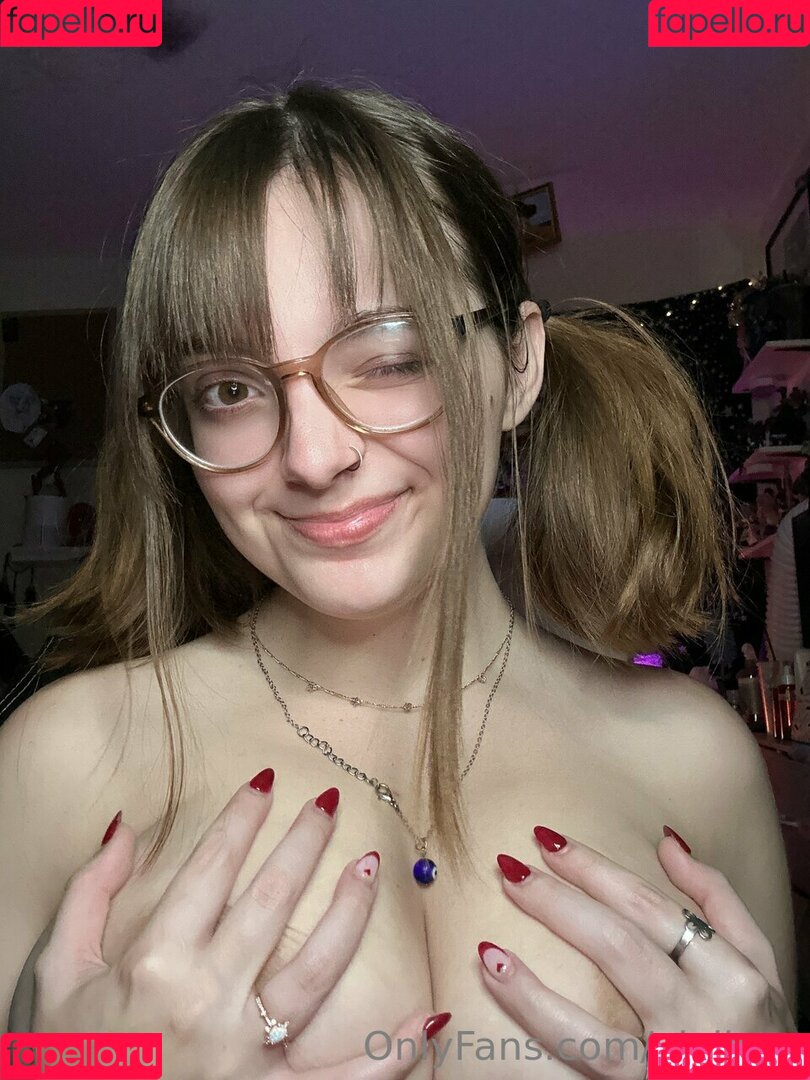 vixibun Onlyfans Photo Gallery 