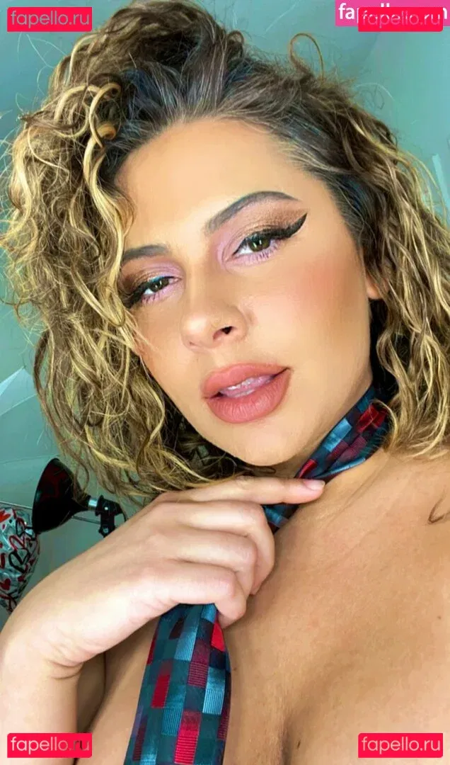 Kristina Babicz Onlyfans Photo Gallery 