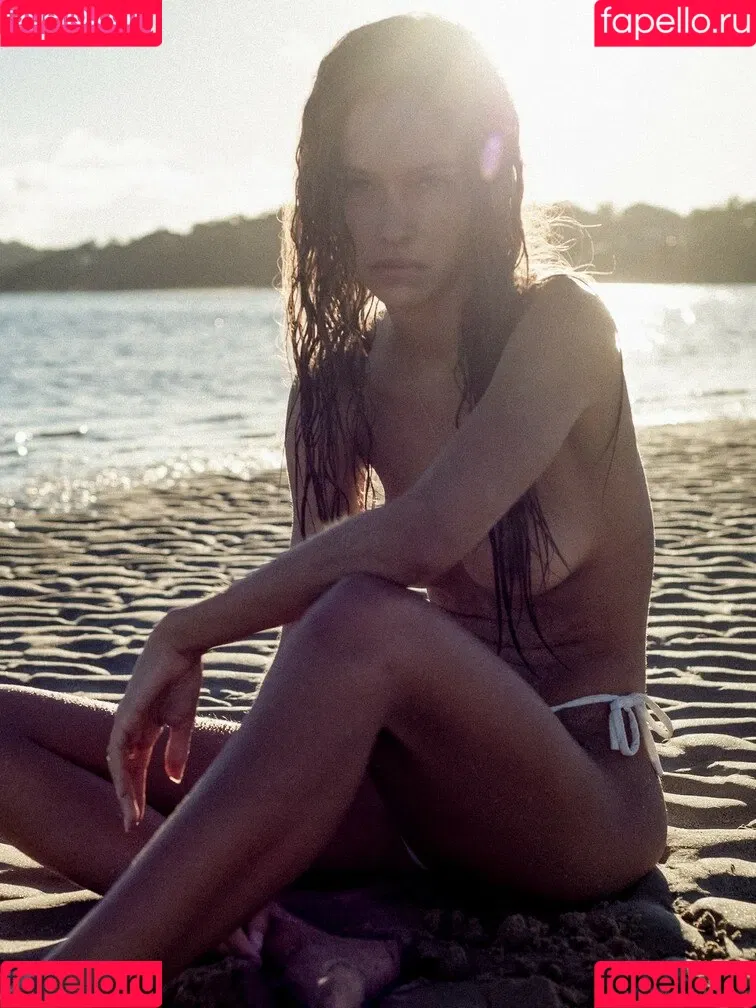 Isabella Mathers Onlyfans Photo Gallery 