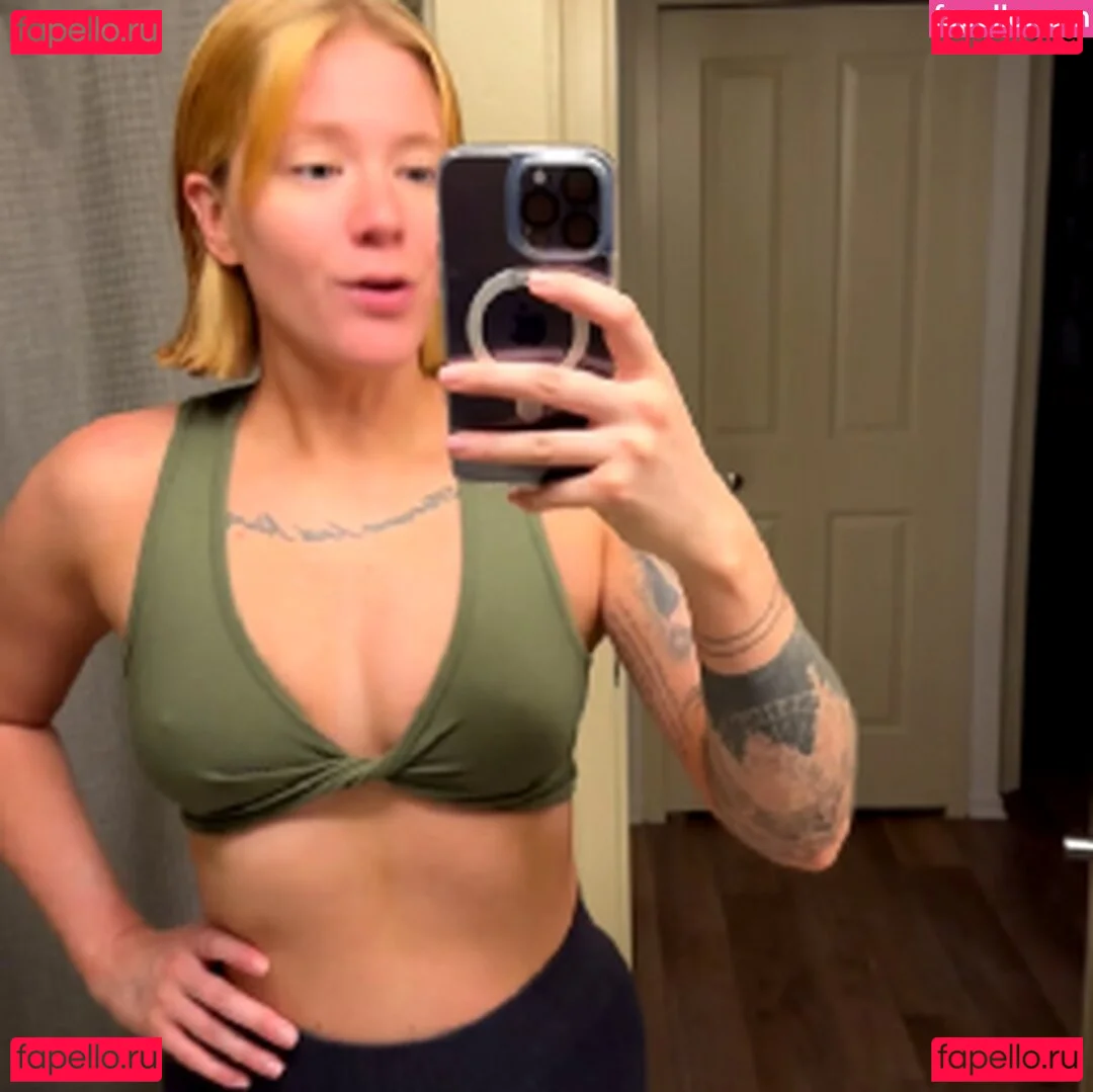 Elizabeth Duffy Onlyfans Photo Gallery 