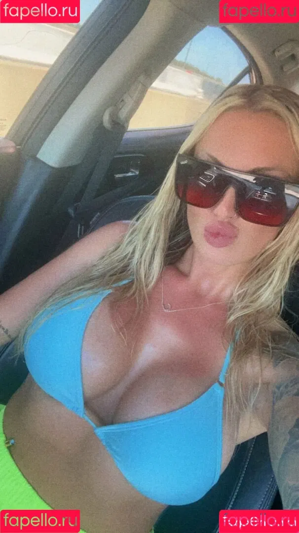 Kara.C Onlyfans Photo Gallery 