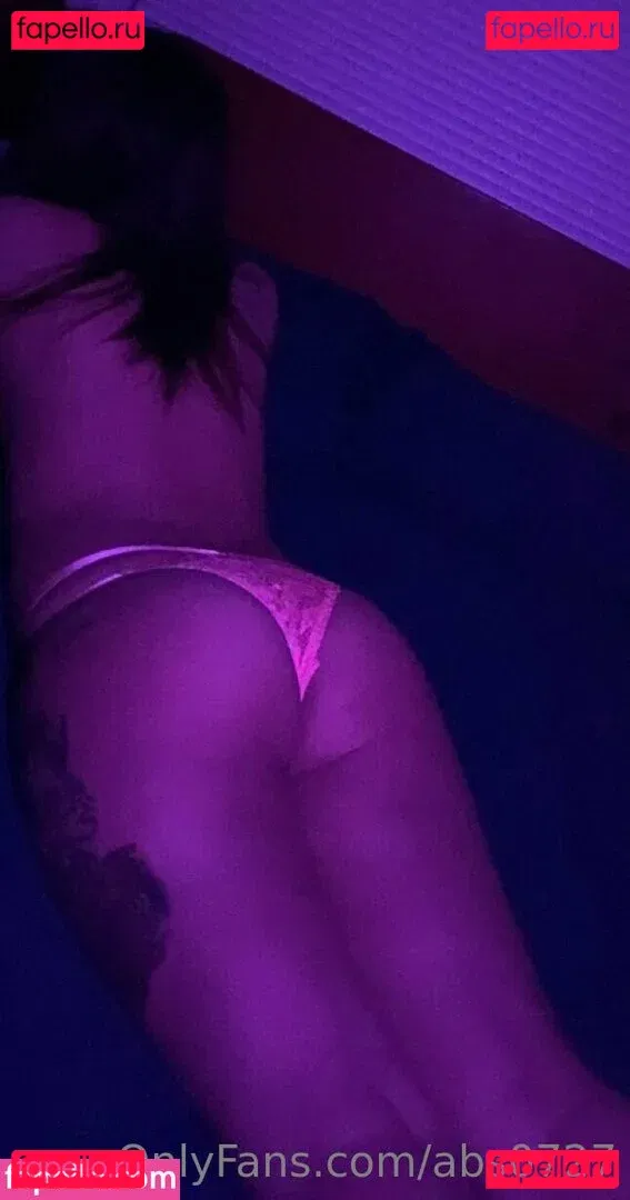 abs0727 Onlyfans Photo Gallery 