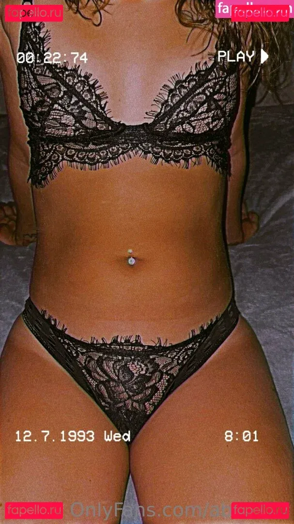 abs0727 Onlyfans Photo Gallery 