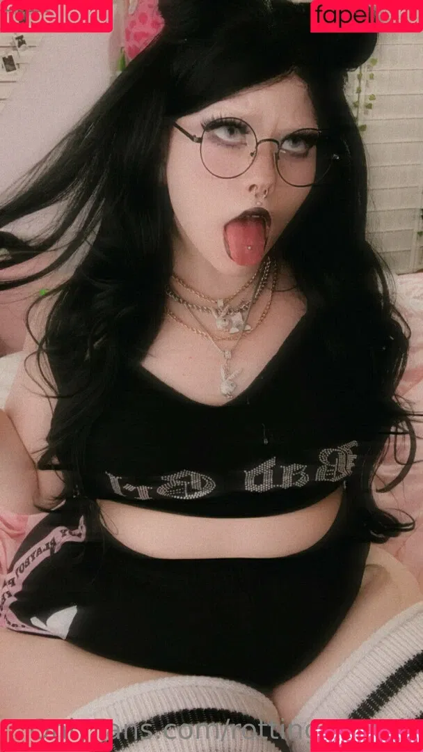 rottingnxmph Onlyfans Photo Gallery 